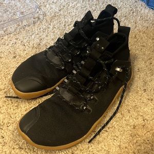 like new vivobarefoot magna trail